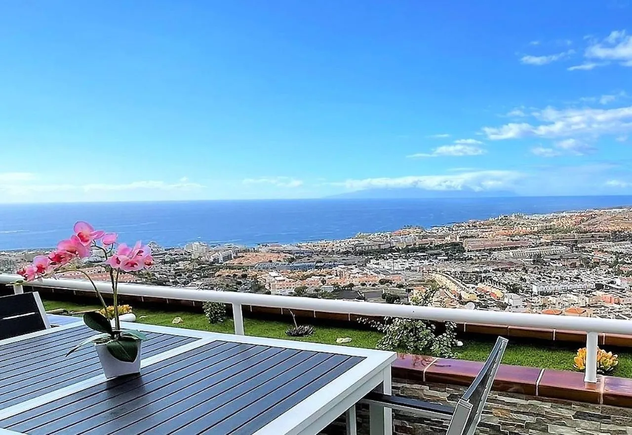 Luxury Penthouse, Best Sunset, Heated Pool, Fast Wifi Apartment Costa Adeje